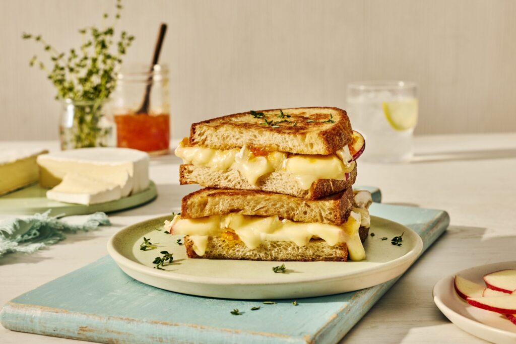 Apple Brie Grilled Cheese